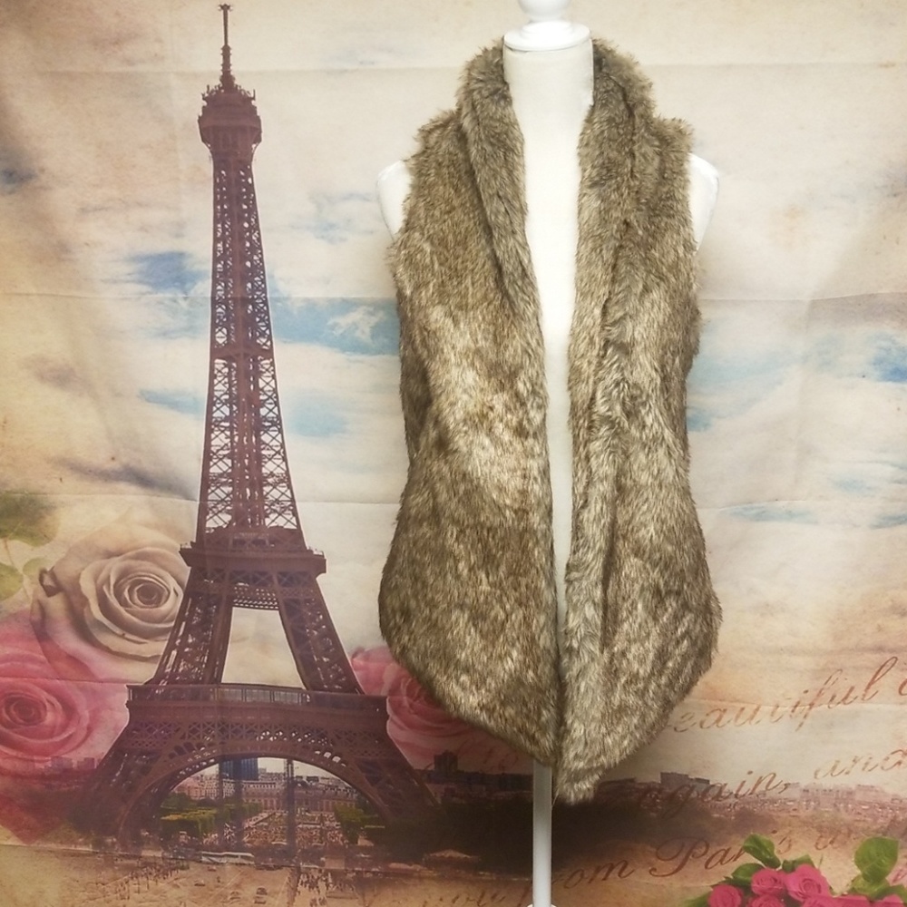 Lemon TART faux fur vest